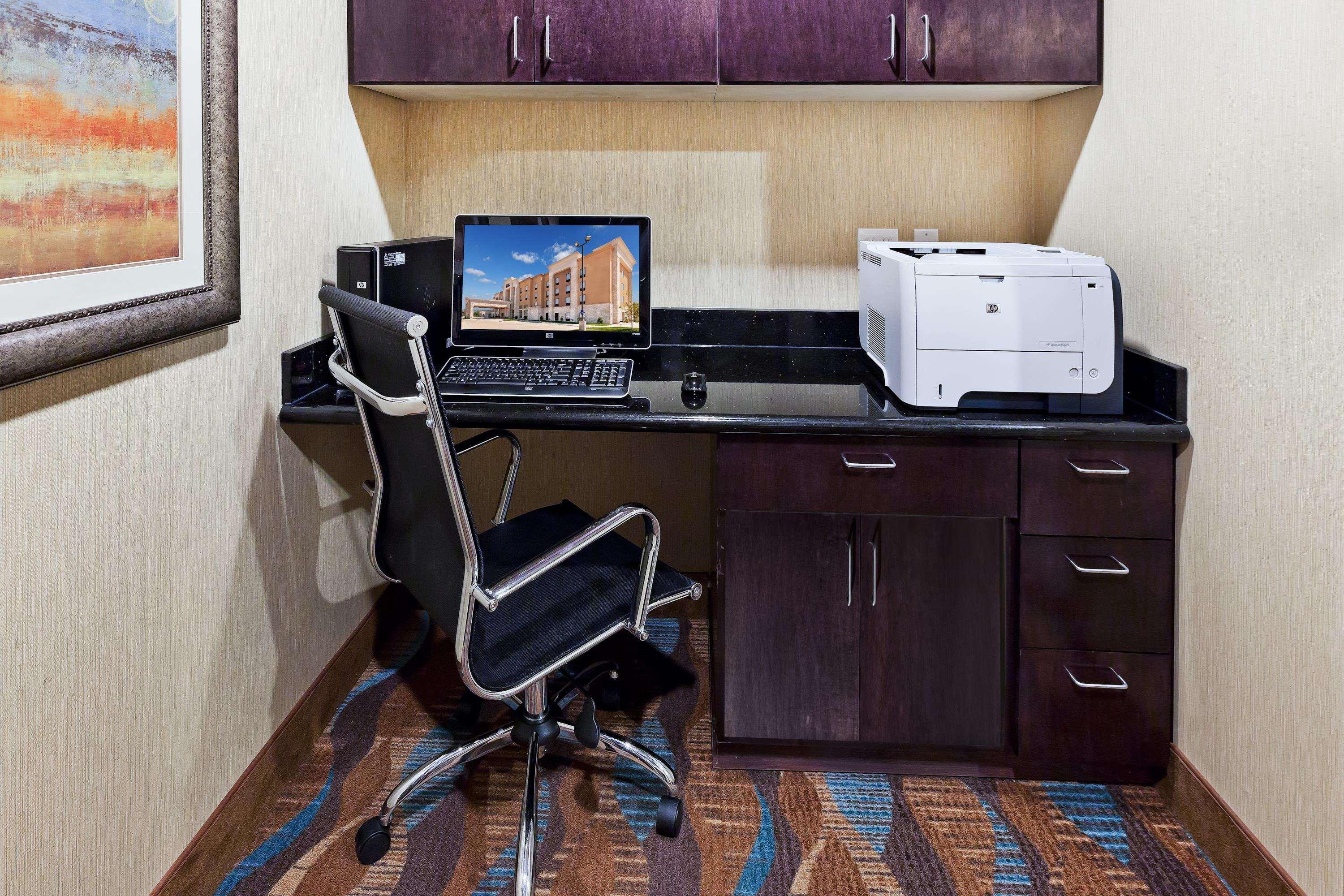 Hampton Inn & Suites Liberal Dış mekan fotoğraf